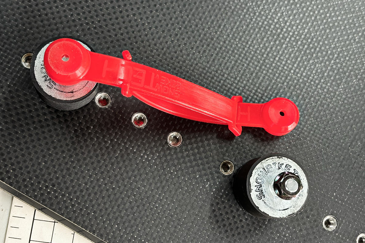 シリコンボルトカバー